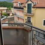 Fiorestella Oda ve Kahvaltı 3*